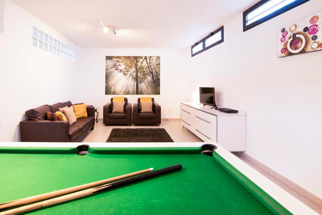 Villa Moderna Con Piscina 坎佩略 外观 照片