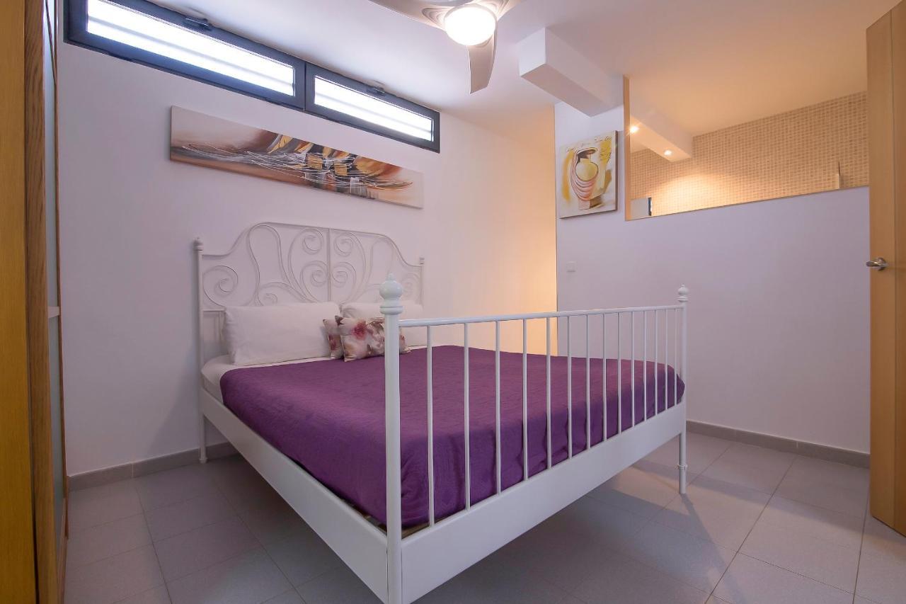 Villa Moderna Con Piscina 坎佩略 外观 照片